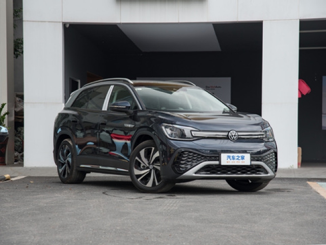 Volkswagen ID.6 PURE 2024