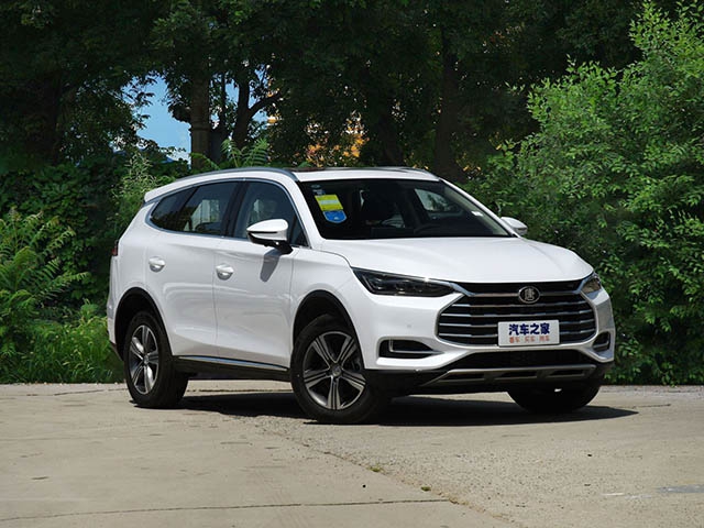 BYD Tang Automatic Zhilian Zunyu 5-seater Country VI 2019