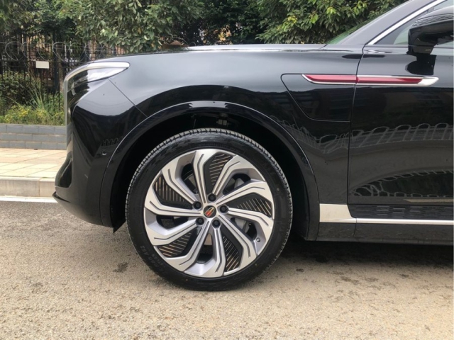 Hongqi E-HS9 2022 из Китая от 126,000$