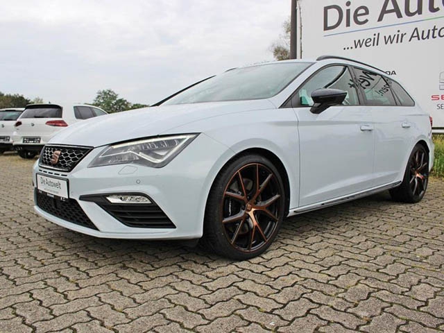SEAT Leon ST Cupra 2020