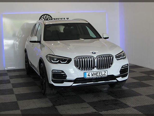 BMW X5 xDrive 40i 2021