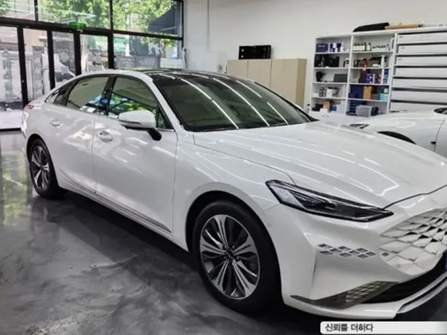 Kia K8 Prestige 2022