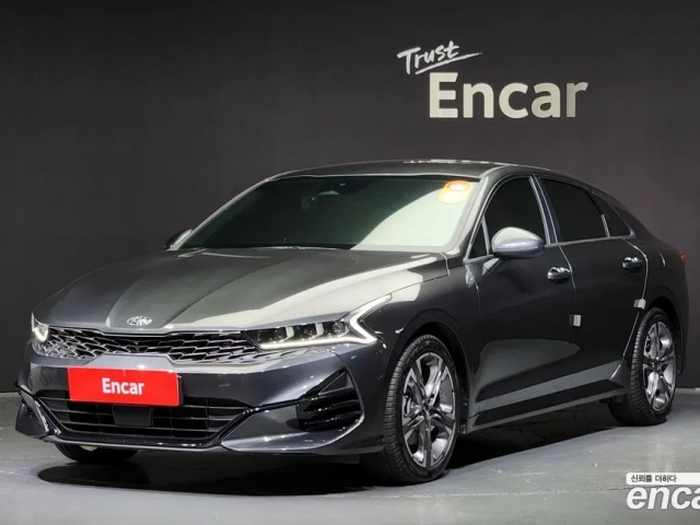 Kia K5 Prestige 2021