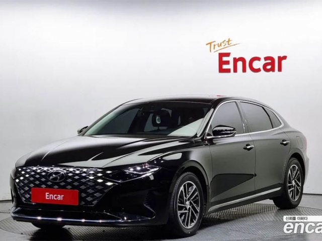 Hyundai Grandeur Premium 2023