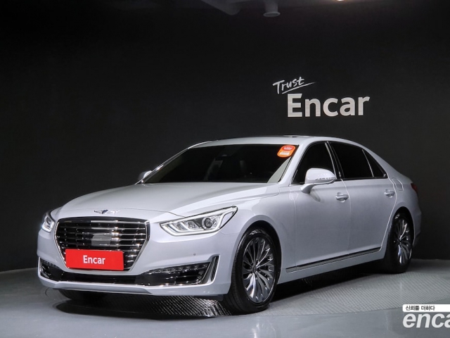 Genesis EQ900 2018