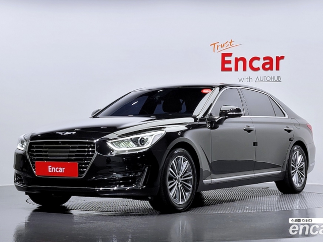 Genesis EQ900 2018