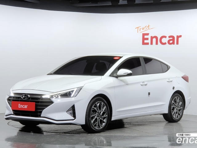 Hyundai Avante AD Style 2019