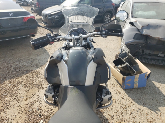 BMW R1200 GS Adventure 2011 из США за 3,200$
