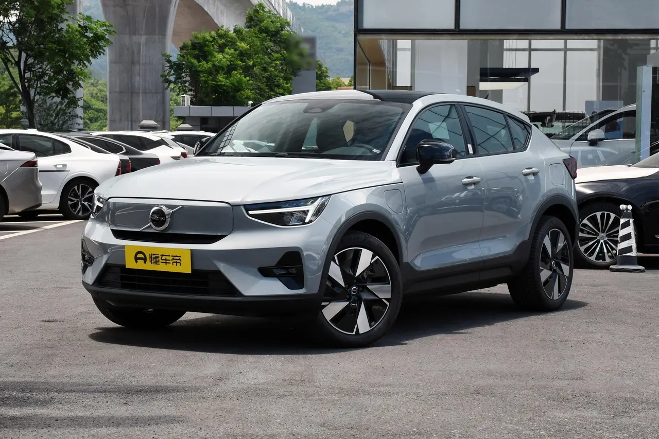 Volvo C40 Recharge 2024