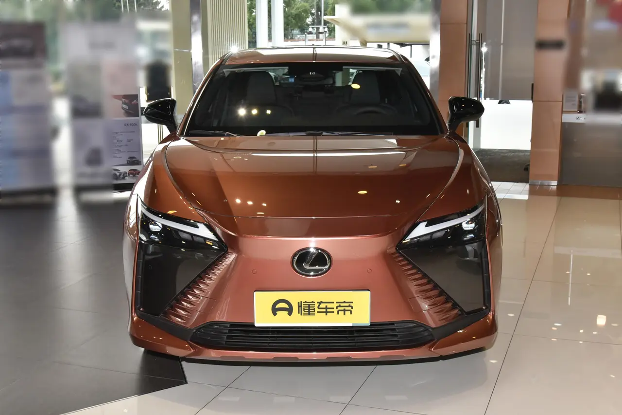 Lexus RZ 2024