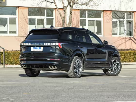 Lynk &amp; Co 09 EM-P 2021