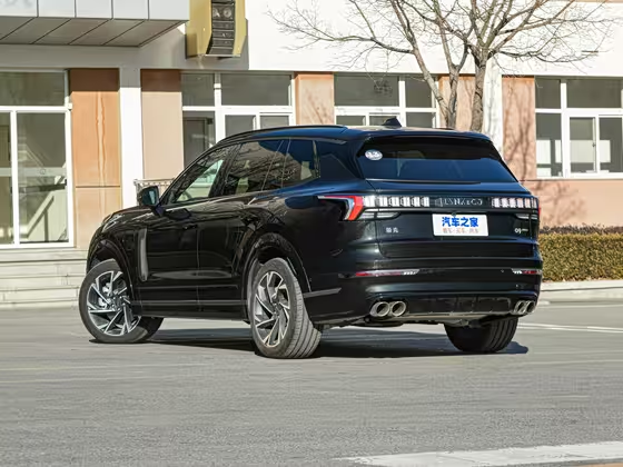 Lynk &amp; Co 09 EM-P 2021