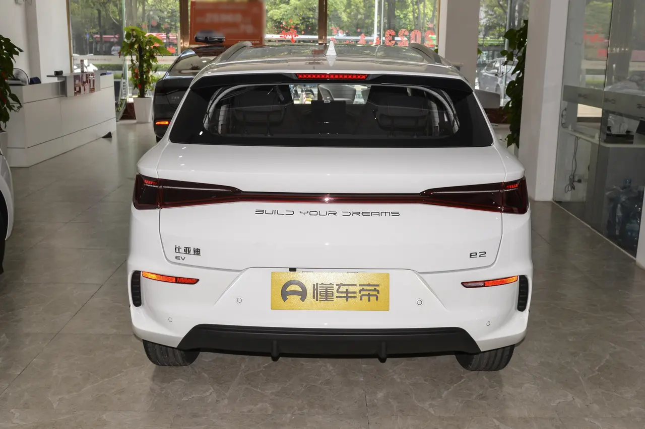 BYD e2 2023