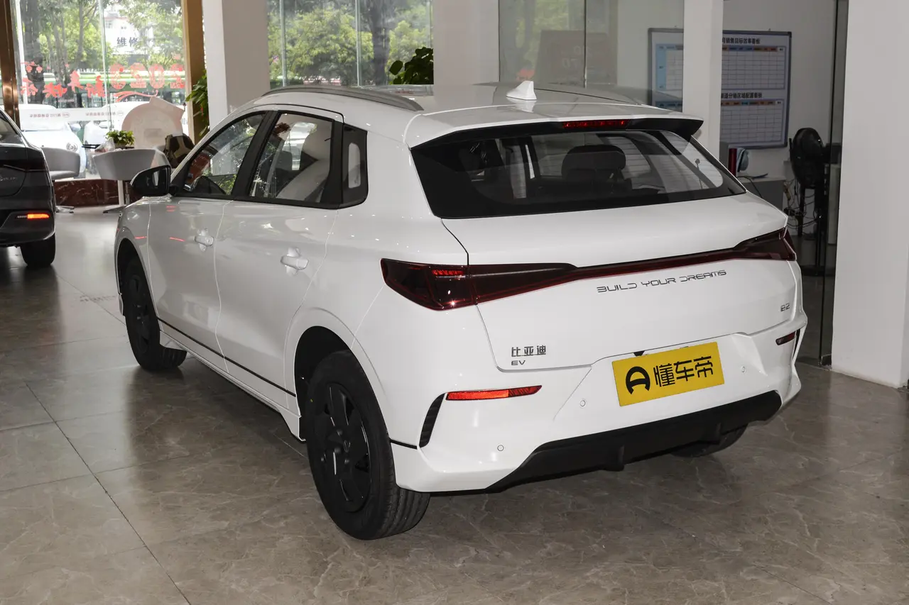 BYD e2 2023