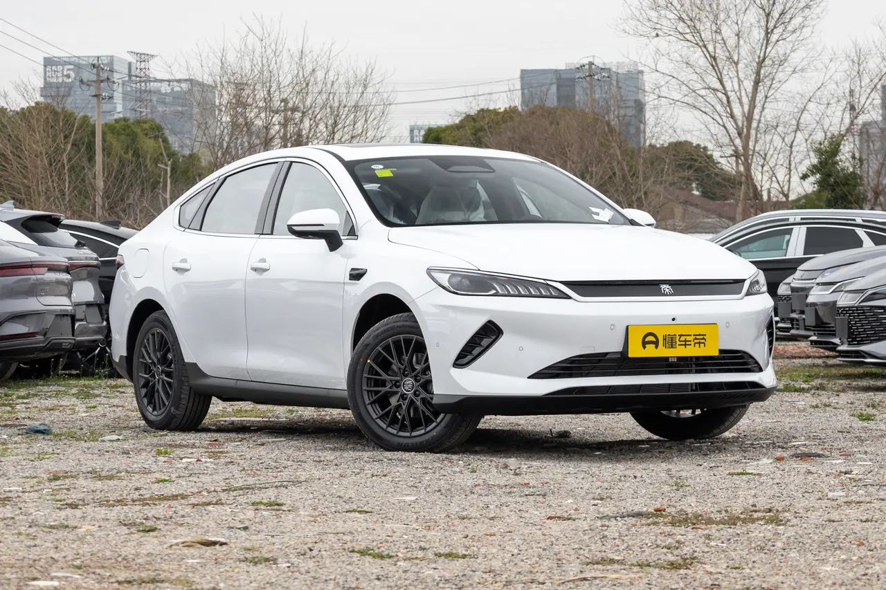 BYD QIN Plus EV 2024