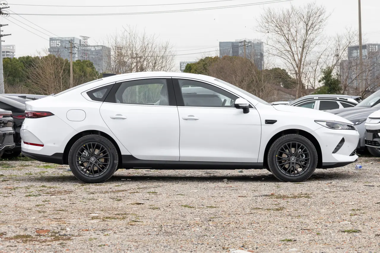 BYD QIN Plus EV 2024