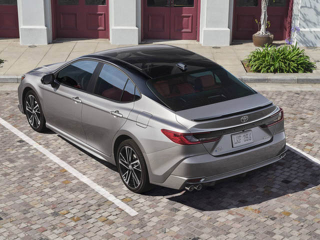 Toyota Camry 2024