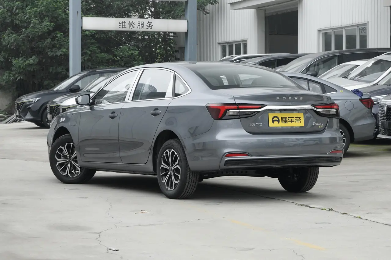 Roewe I6 Max EV 2022