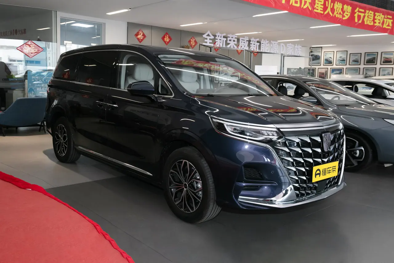 Roewe IMAX8 EV 2022