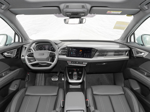 Audi Q4 e-tron 2024