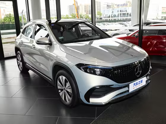 Mercedes E-Class 2025