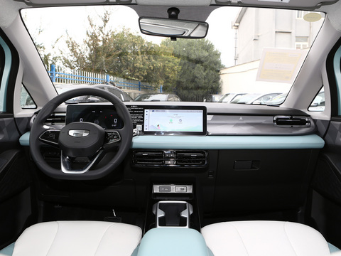 Geely Geometry E 2024