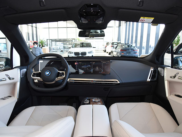 BMW iX 2022