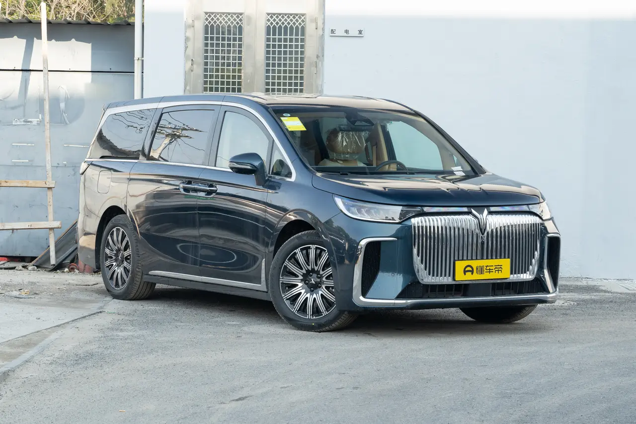 Voyah Dreamer EV 2025