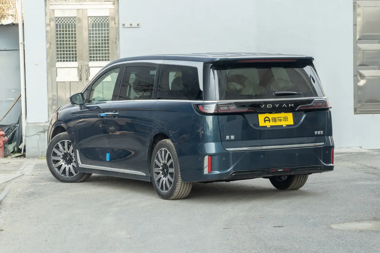 Voyah Dreamer EV 2025