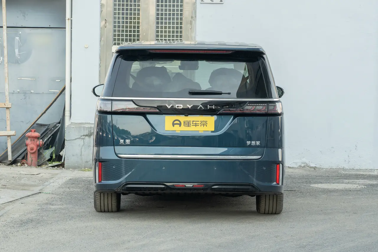 Voyah Dreamer EV 2025