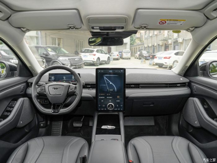 Ford Mustang Mach-E 2022