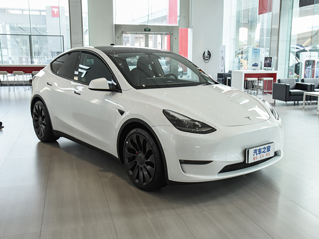 Tesla Model Y 2022