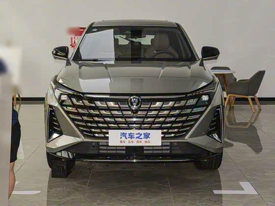 Changan UNI-Z 2025