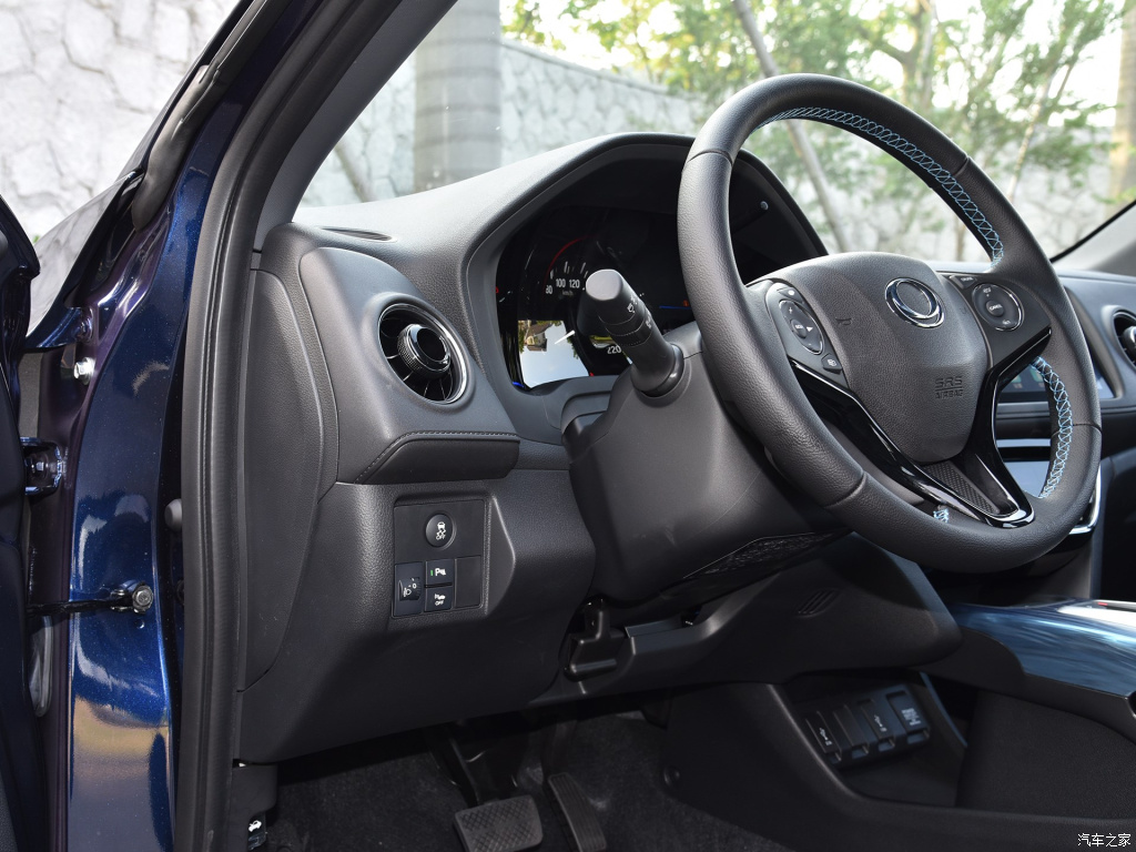 Dongfeng-Honda X-NV 2021