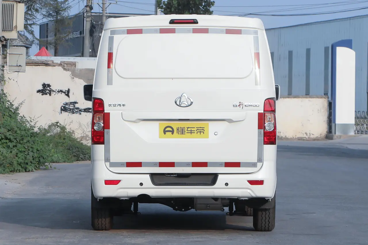 Changan Kaicheng Ruixing EM80 2023