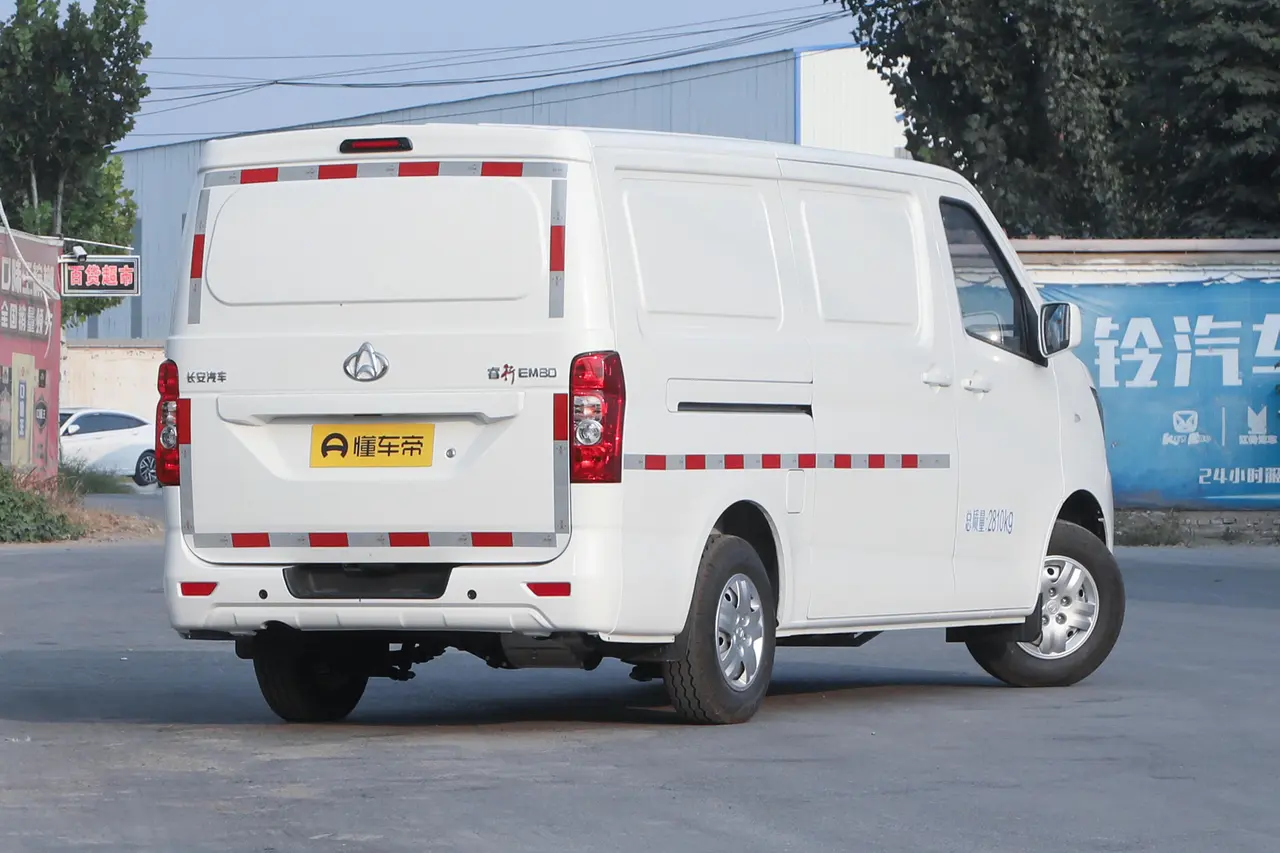 Changan Kaicheng Ruixing EM80 2023