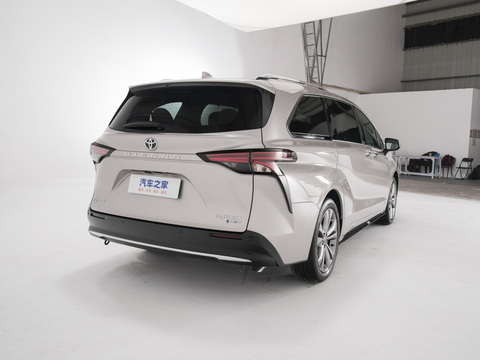 Toyota Sienna 2024