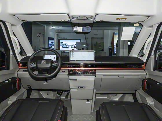Farizon SuperVAN 2025