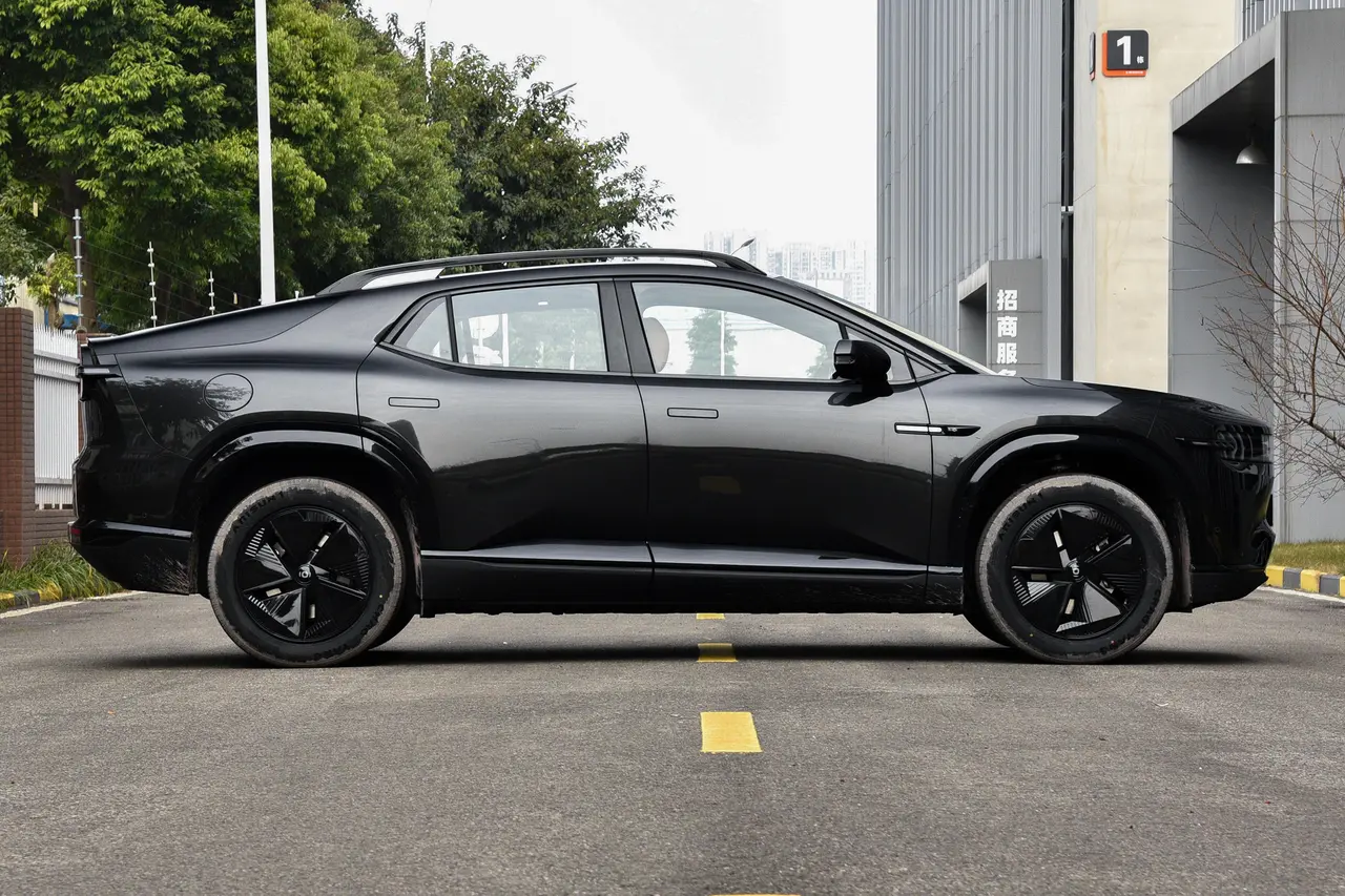 Changan Qiyuan E07 2024