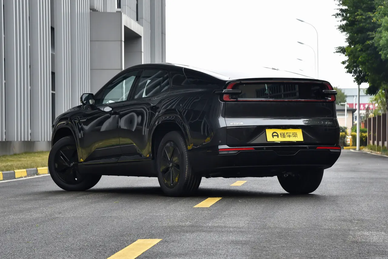 Changan Qiyuan E07 2024