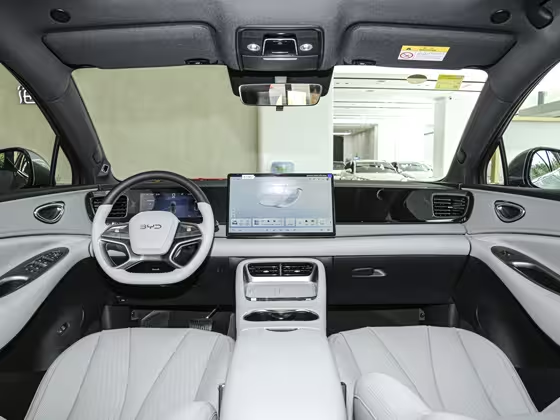 BYD Sea Lion 06 2025