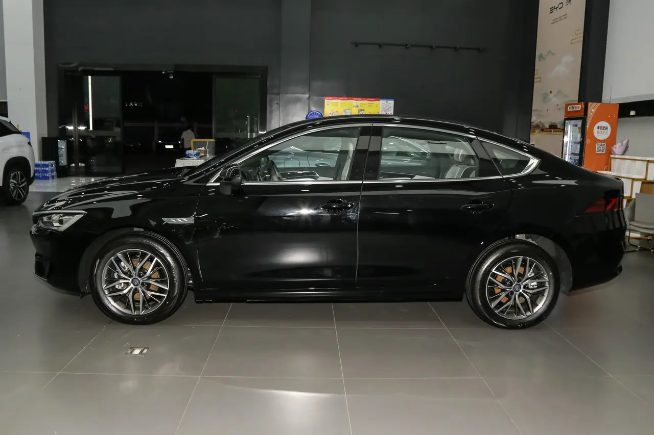 BYD QIN Plus EV 2023