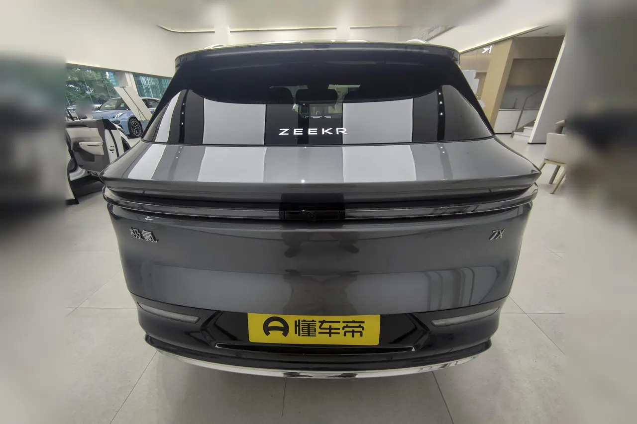 Zeekr 7X 2025