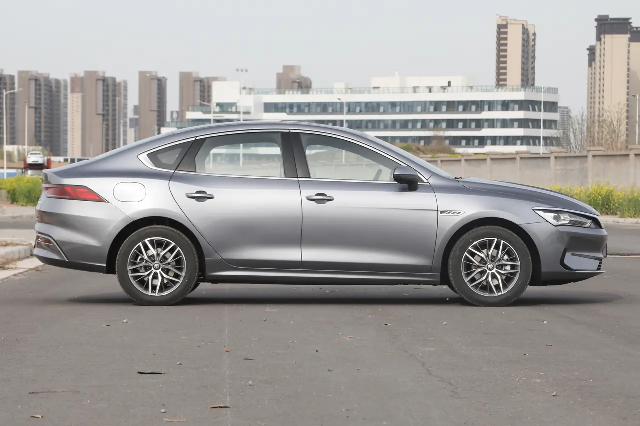 BYD QIN Plus EV 2023