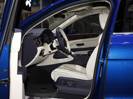 Bentley Bentayga PHEV 2024