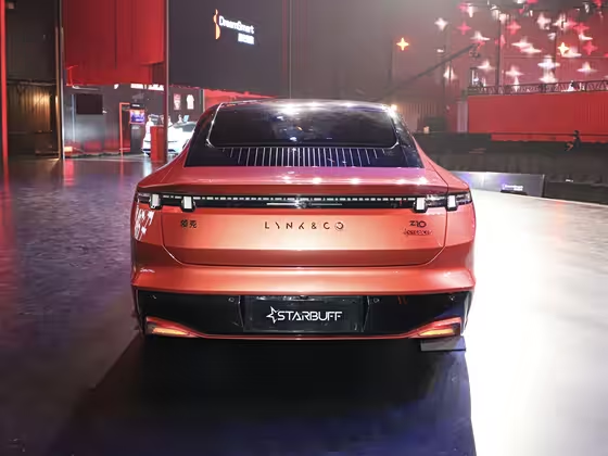 Lynk &amp; Co Z10 2024