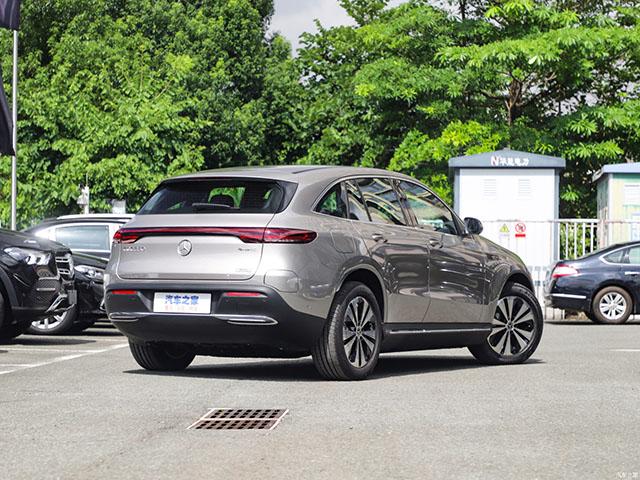 Mercedes EQC 2022
