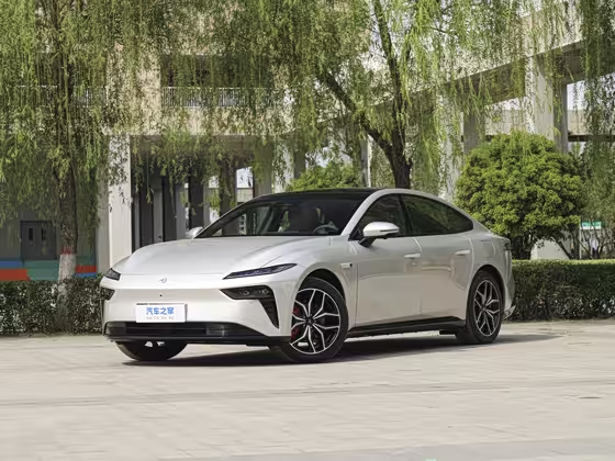 Dongfeng eπ007 2025