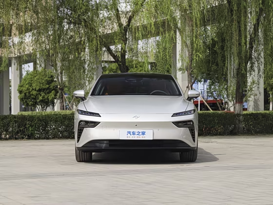 Dongfeng eπ007 2025