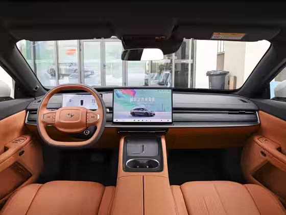 Dongfeng eπ007 2025